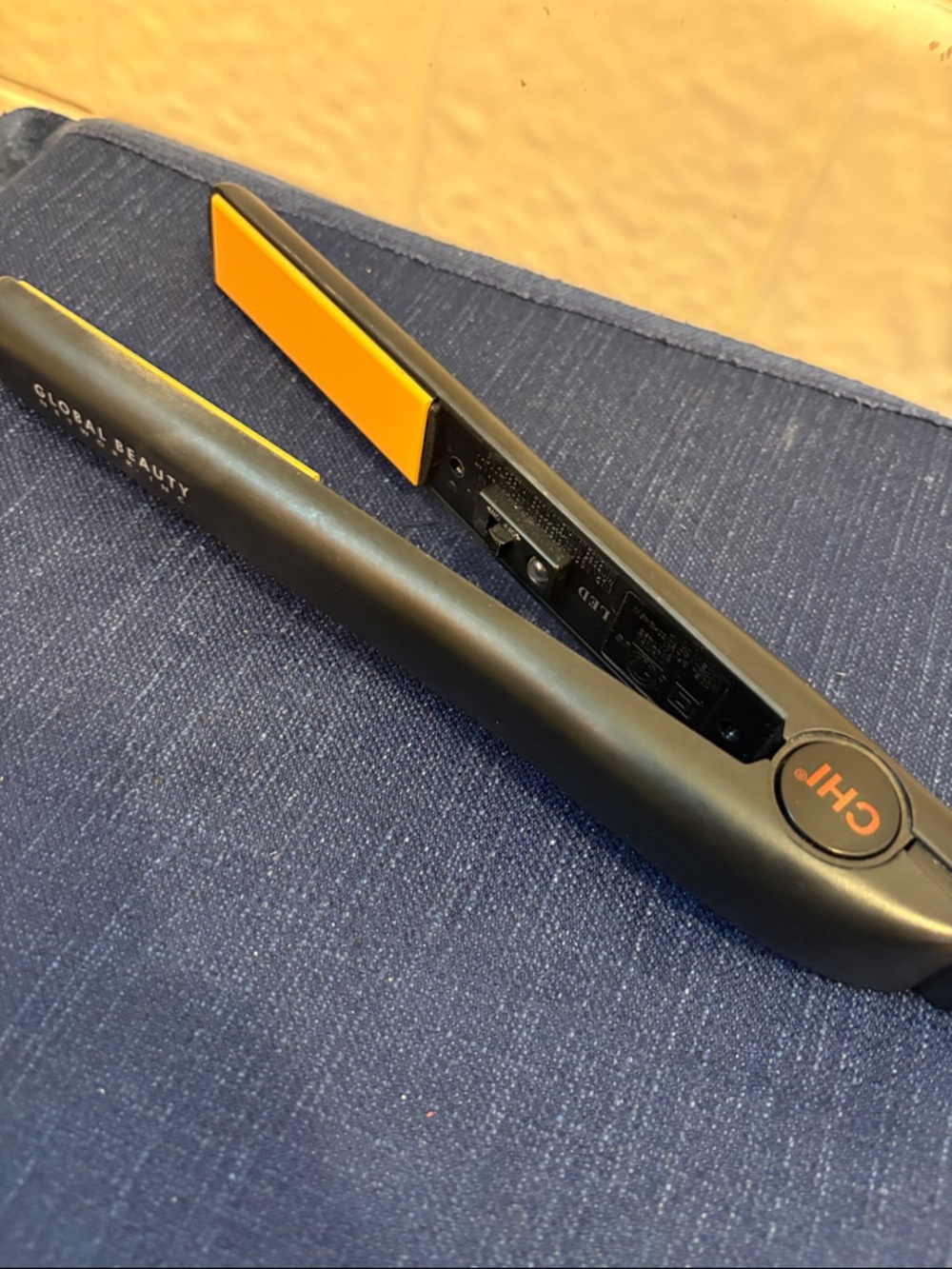 CHI Mini Hair Straightener in Black and Orange